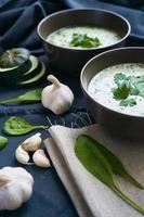 Soup with spinach and garlic