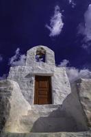 pequeña capilla griega tradicional foto
