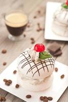 meringue with coffee cream.
