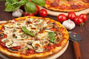 Healthy vegetables and mushrooms pizza photo