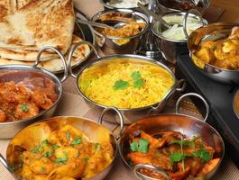 banquete de comida india