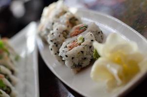 rollo de sushi