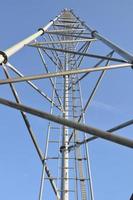 torre de telecomunicaciones de acero foto