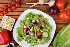 salad with fresh vegetables photo