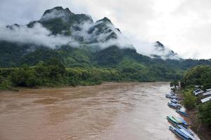 Nam Ou river photo