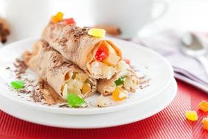 pancakes filled with fruit and mascarpone