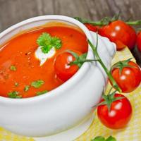 sopa de tomate foto