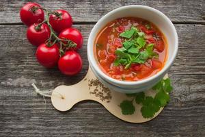 sopa de tomate picante