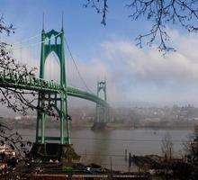 S t. Puente de John en Portland, Oregon foto