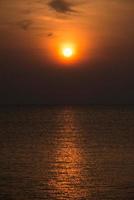 puesta de sol del mar