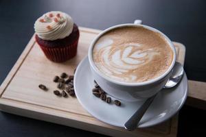 café con leche arte en cafetería