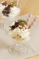 ice cream with blackcurrant photo