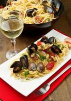 delicious pasta with clams