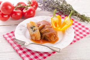 Vegetarian cabbage rolls with spinach and salsa