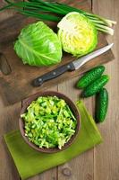 ensalada de verduras e ingredientes