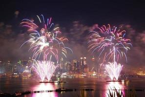 fuegos artificiales del día de la independencia de la ciudad de nueva york foto