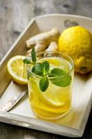 tea with lemon