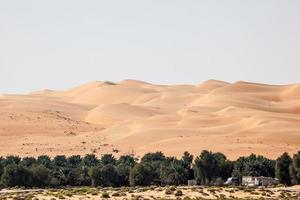dunas en el desierto cuarto vacío foto