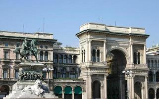 Vittorio Emanuele II Gallery, Milan, Italy photo