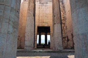 interior del templo de hefesto en ágora. Atenas, Grecia.