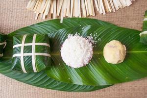 arroz y judías verdes para cocinar banh chung