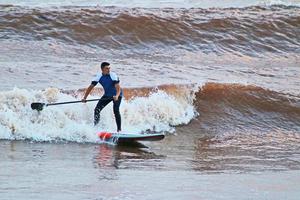 Stand Up Paddle Wave
