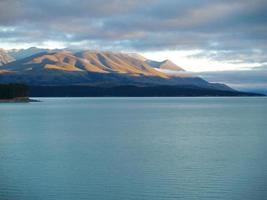 paisaje alpino en nueva zelanda foto