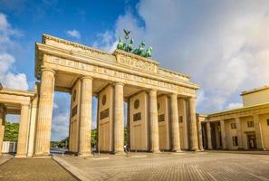 Puerta de Brandenburgo al amanecer, Berlín, Alemania