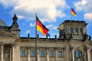 El edificio del Reichstag en Berlín, Alemania. foto