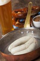 bavarian white sausages with beer