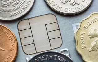 Microchip credit card with foreign currencies