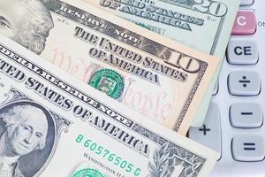 los billetes de dólar por concepto de negocios y finanzas