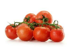 tomates aislados en blanco
