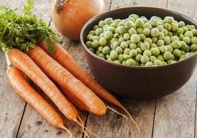 frozen green peas with carrots
