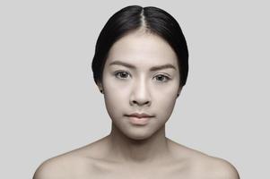 hermosa mujer asiática modelo