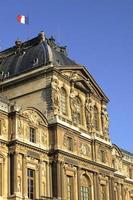 museo del louvre en paris
