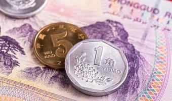 yuan chino monedas y billetes