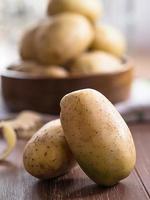 Rohe Kartoffeln photo