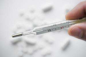 Medical mercury thermometer