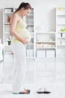 mujer embarazada foto