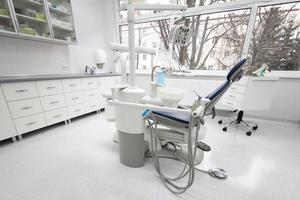 herramientas y equipos dentales foto