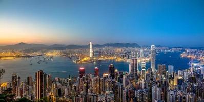 Hong Kong Victoria Harbour escenas bajo puesta de sol