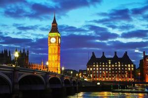 Resumen de Londres con la torre Elizabeth