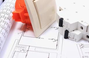 Components for electrical installations and construction diagrams photo