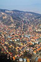 Vista aérea del casco antiguo, Brasov, Rumania
