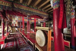 Interiores del monasterio budista, alrededor de mayo de 2011, Ladakh, India foto