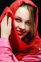 Retrato de joven hermosa niña musulmana