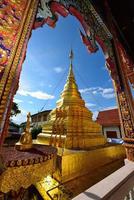 templo tailandés del budismo foto