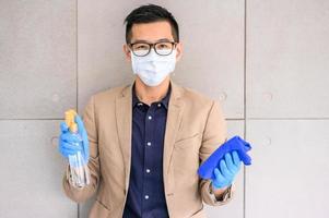 Man wearing face mask and gloves photo