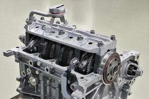 Development of automotive engine photo